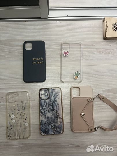 Чехол на iPhone 11