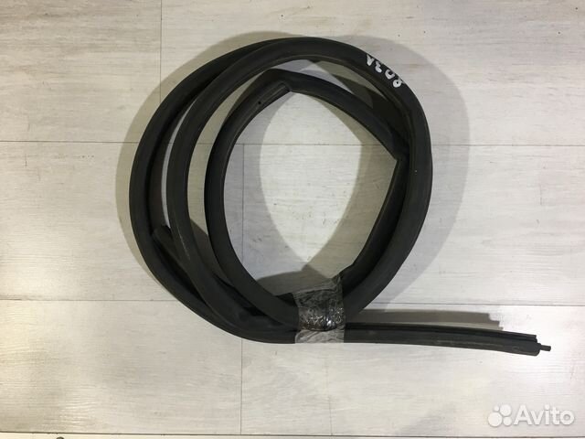 Уплотнитель двери задний левый renault duster 2.0