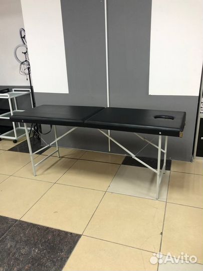 Массажный стол