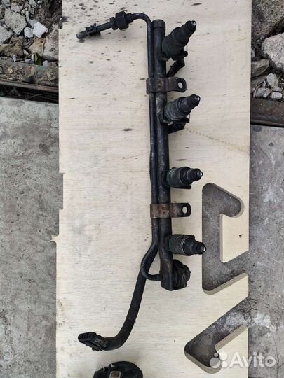 Топливная рампа Daewoo Nexia