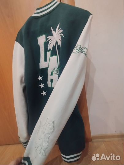 Бомбер boohooMAN La