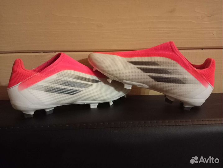 Футбольные бутсы adidas speedflow 3