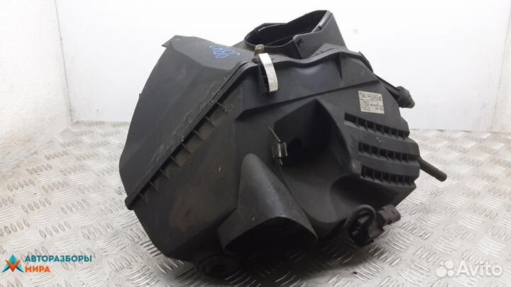 Корпус воздушного фильтра Audi A6 4F/C6 рест. 2009
