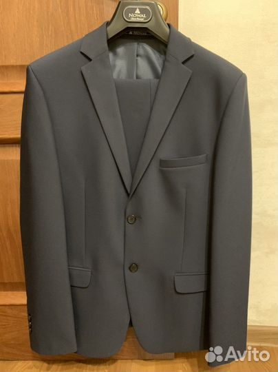 Костюм мужской