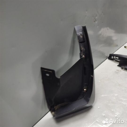 Брызговик задний правый Honda Cr-V 3 2008 K24Z4