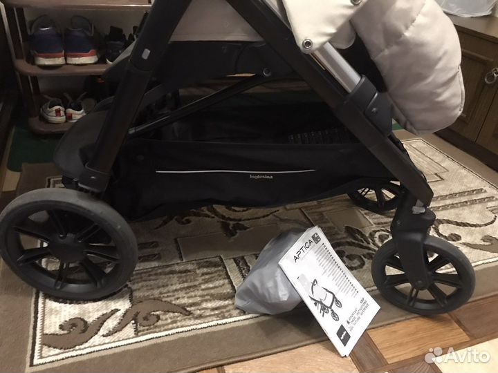 Прогулочная коляска inglesina aptica