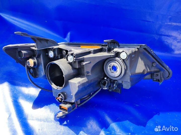 Фара левая mitsubishi outlander xl Ксенон Оригинал