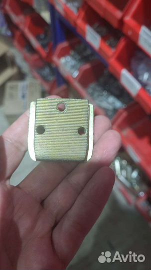 Ответная часть замка защелка УАЗ 452