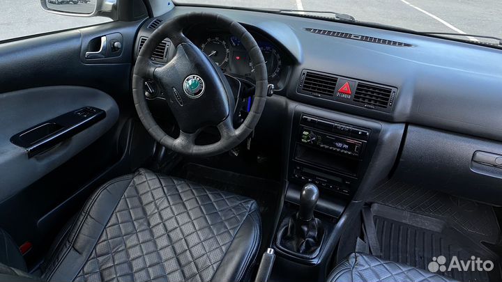 Skoda Octavia 1.6 МТ, 2007, 211 000 км