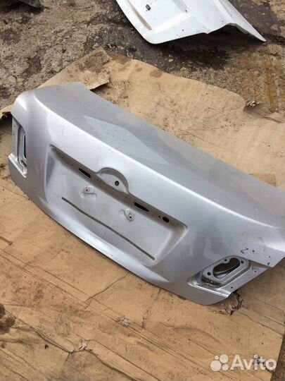 Крышка Багажника Toyota Camry 40 / Тойота Камри 40