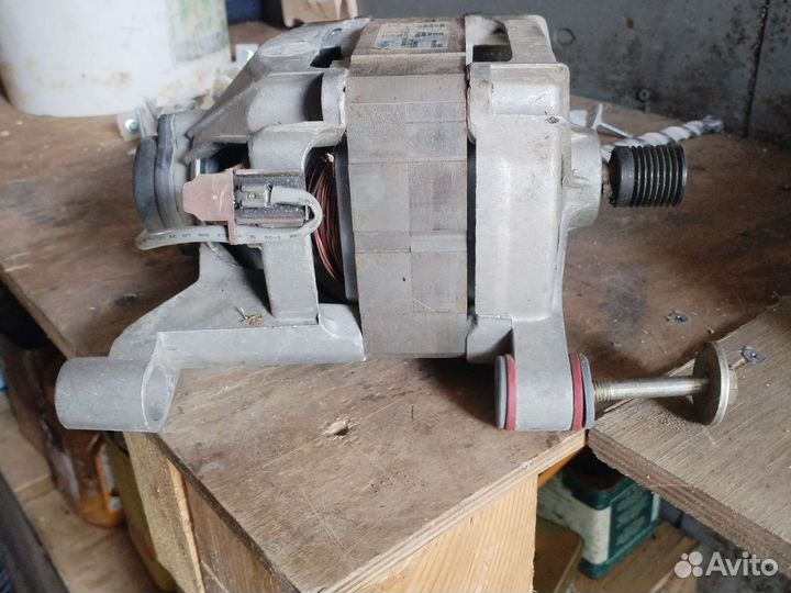 Двигататель стиральной машины