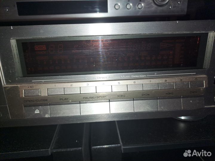 Cd проигрыватель Yamaha CDX-2000