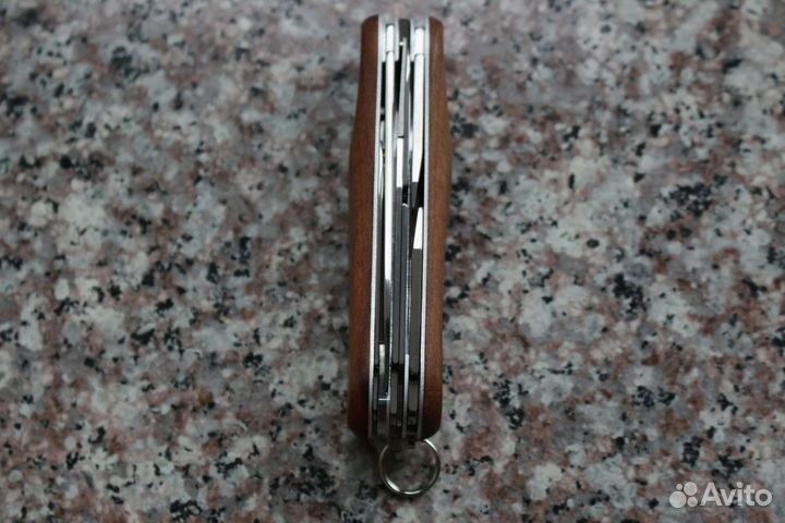 Victorinox EvoWood 14