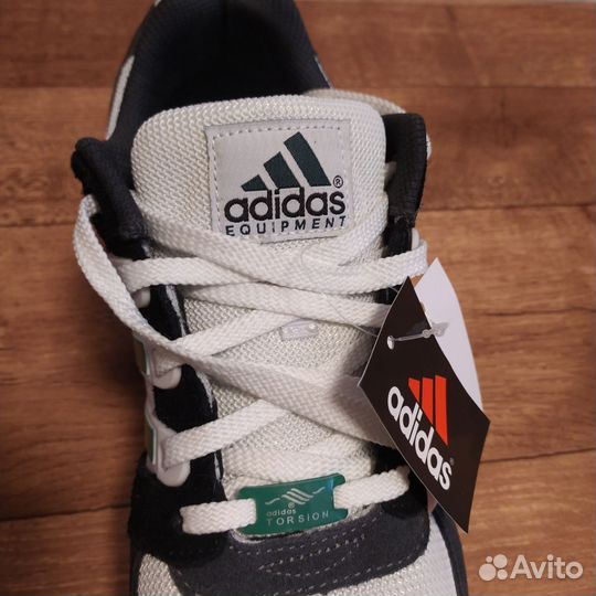 Кроссовки adidas torsion 90х