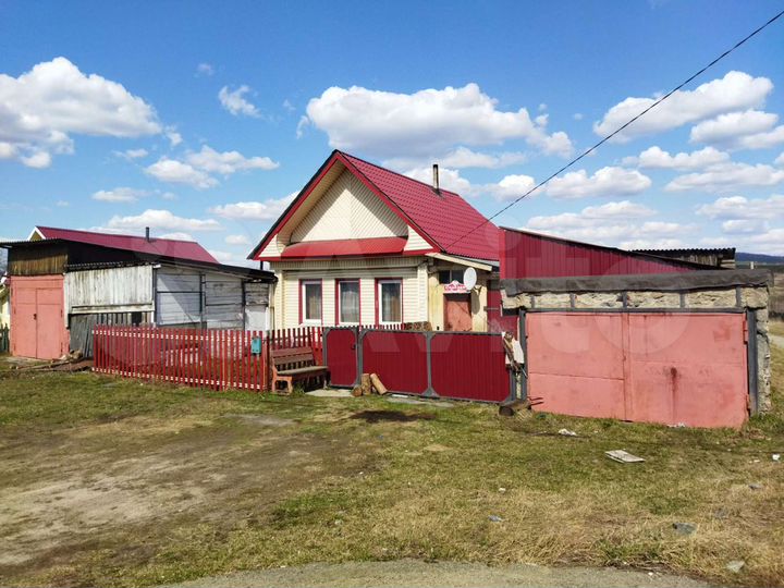 Дом 42 м² на участке 10 сот.