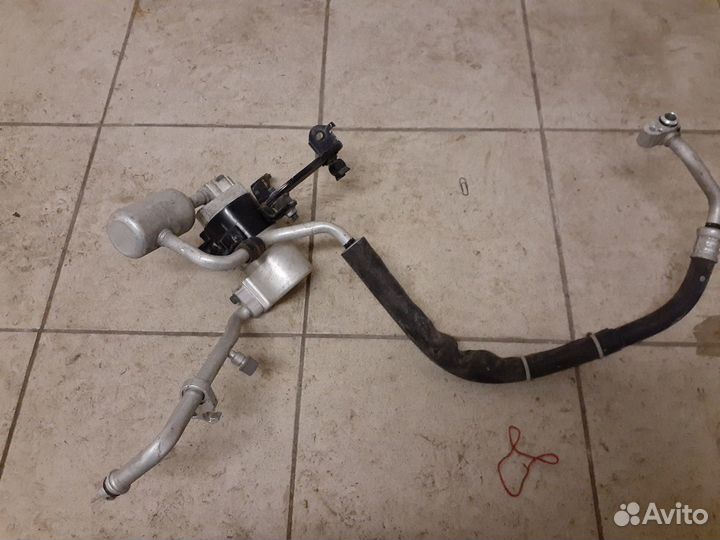 Трубка кондиционера Toyota Hilux 2011