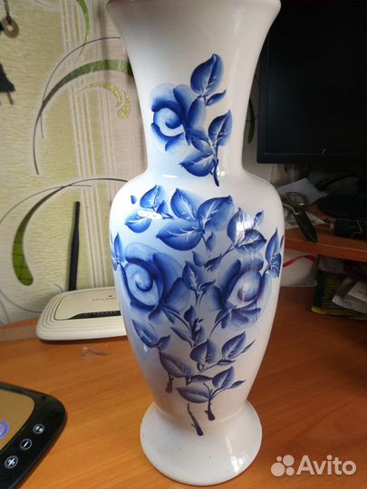 Большая керамическая ваза