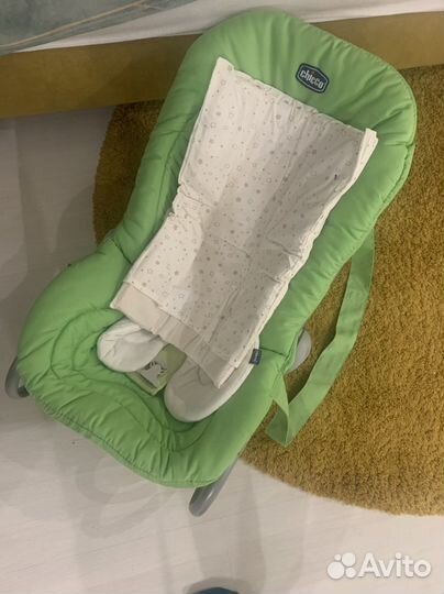 Шезлонг для новорожденных