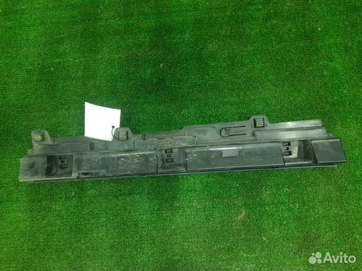 Кронштейн порога правый Bmw 316I F30 N13B16A 2013