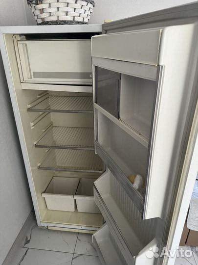 Холодильник атлант бу