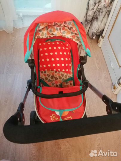 Игрушечная коляска