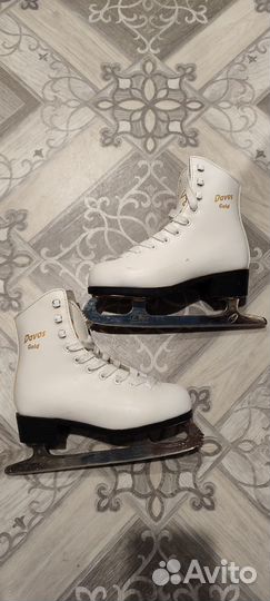 Коньки фигурные