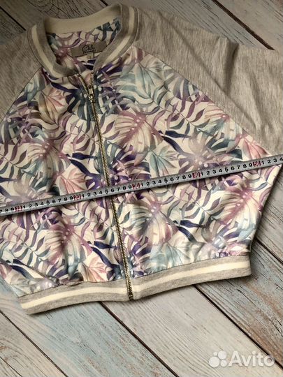 Бомбер/кофта на молнии C&A 10-11/146