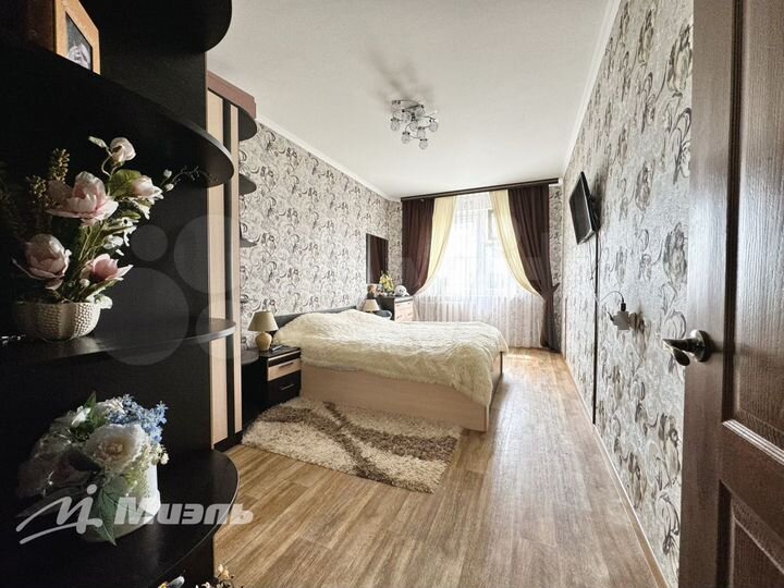 3-к. квартира, 70,9 м², 6/9 эт.