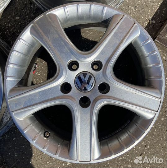 Диски оригинал р16 на Фольксваген Тигуан