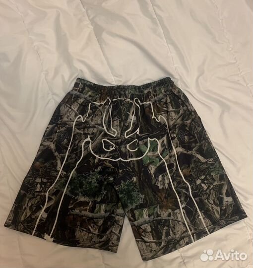 Шорты hella worldwide