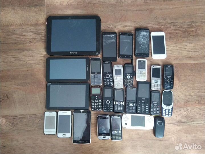 Телефоны под восстановление/на запчасти/аффинаж
