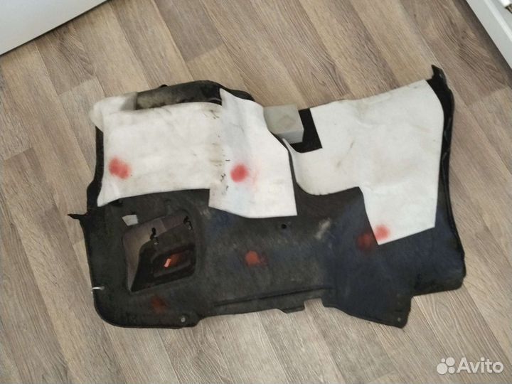 Обшивка багажника левая Kia Rio 3 седан