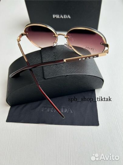 Очки Prada brown женские