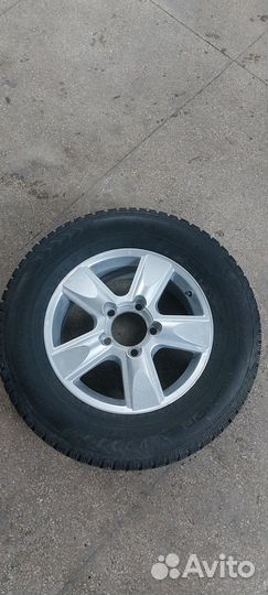 Колесо Toyota Land Cruiser 200 Nokian Hakkapeliitt