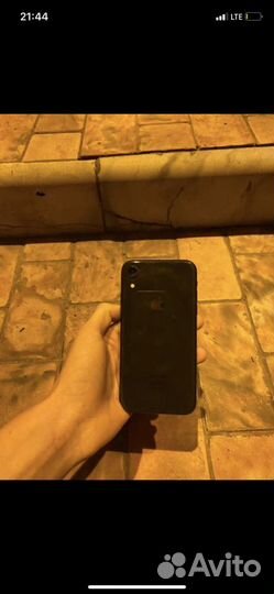 iPhone xr 64gb