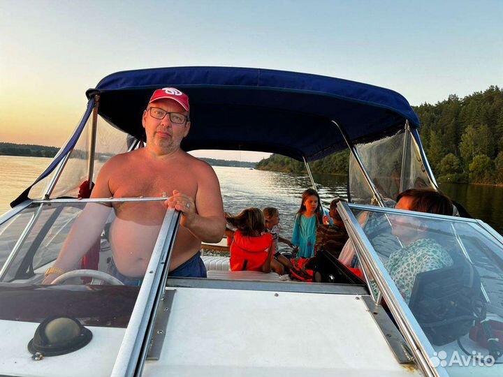 Прогулка на катере по Московским морям, аренда