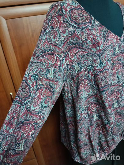 Блузка из вискозы, Болгария