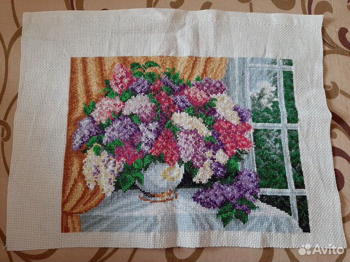 Вышевка крестом 