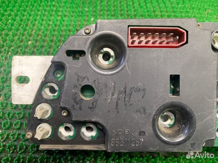 Панель приборов Лада 2110 2006