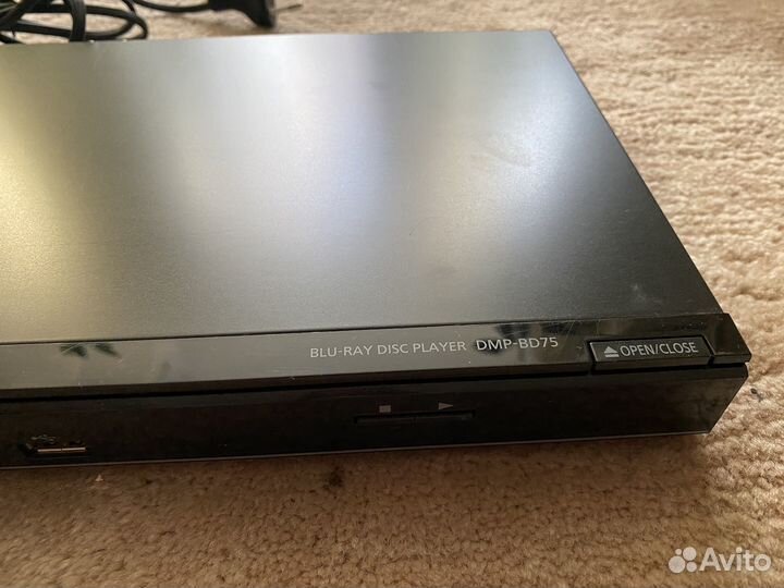 Blu-ray плеер Panasonic DMP-BD75