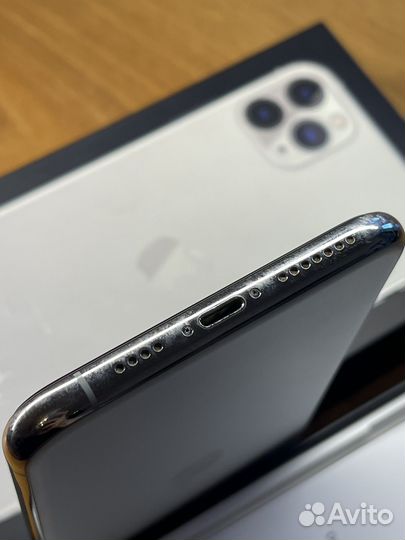 iPhone 11 Pro Max, 64 ГБ