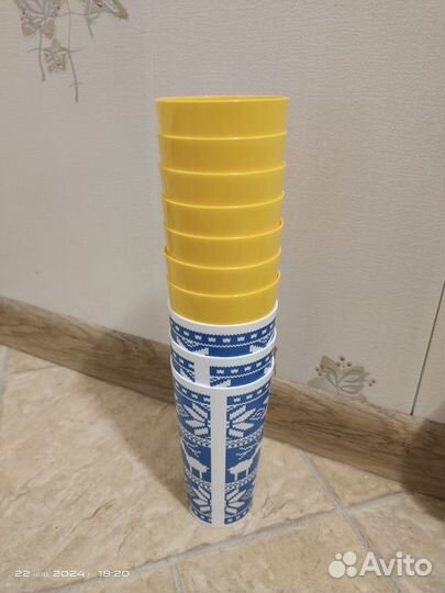 Пластиковые многоразовые стаканы