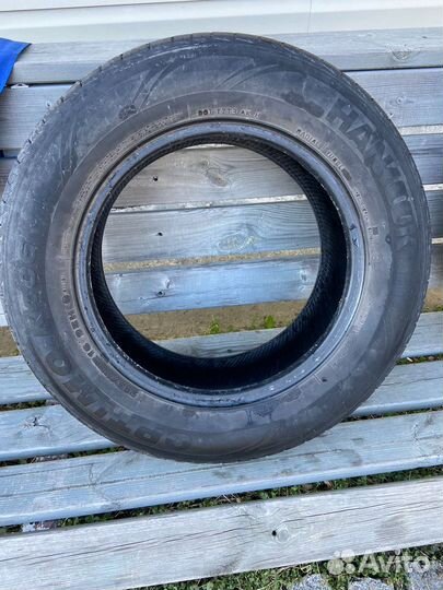 Bridgestone Dueler H/T 215/65 R16