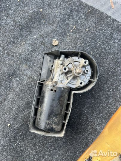 Моторчик стеклоочистителя ford focus 1