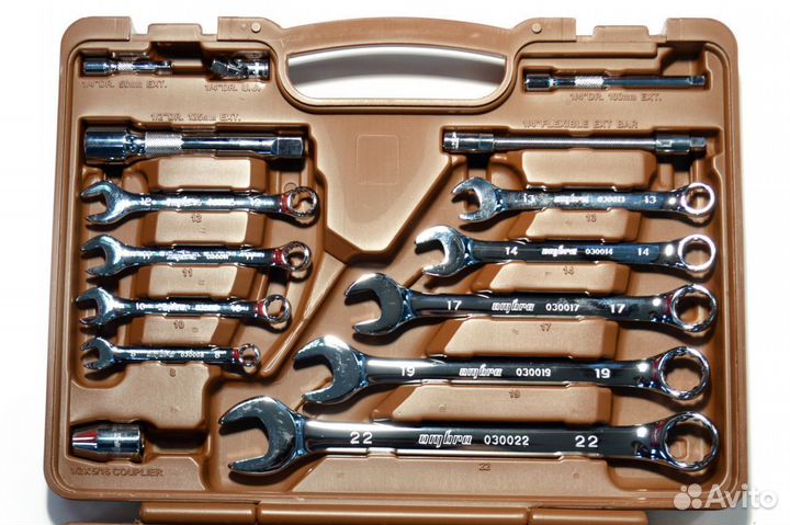 Набор инструмента 6-гр. 82 пр Ombra OMT82S