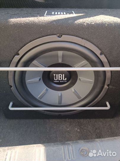 Сабвуфер jbl 1200