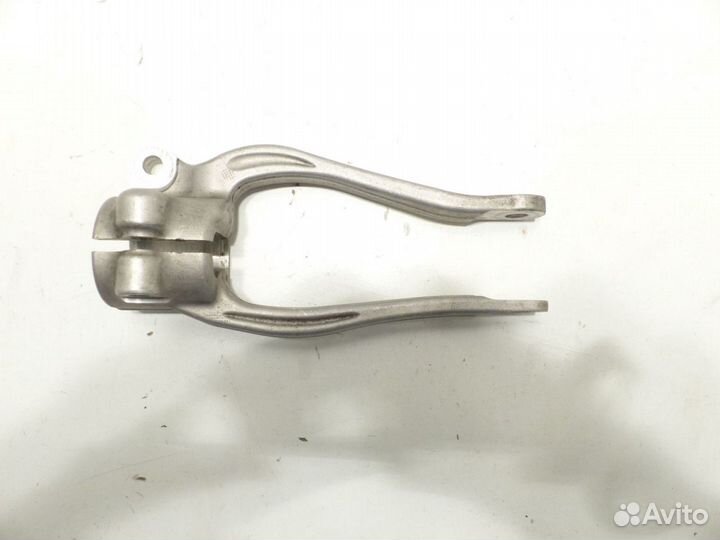 Крепление амортизатора бмв G30 G32 G11 F90 bmw R