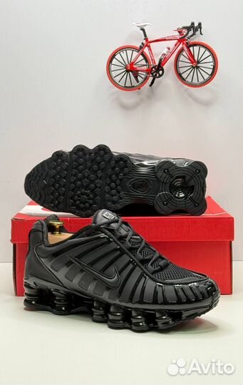 Кроссовки мужские nike shox