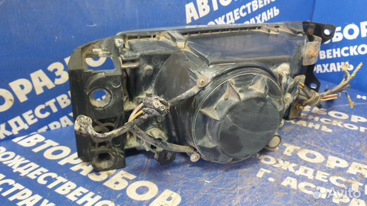 Правая фара. Iveco Еврокарго грузовой тягач