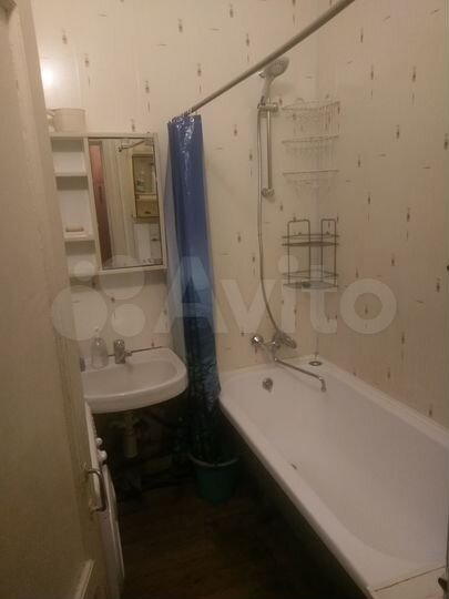 Комната 10 м² в 7-к., 3/5 эт.